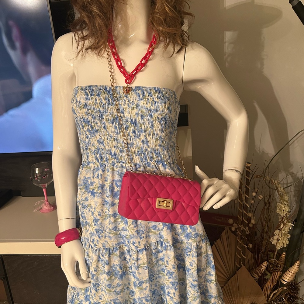 Blue Floral Strapless Dress with Pink Accessories. Girl next door look!! - Picture 6 of 8